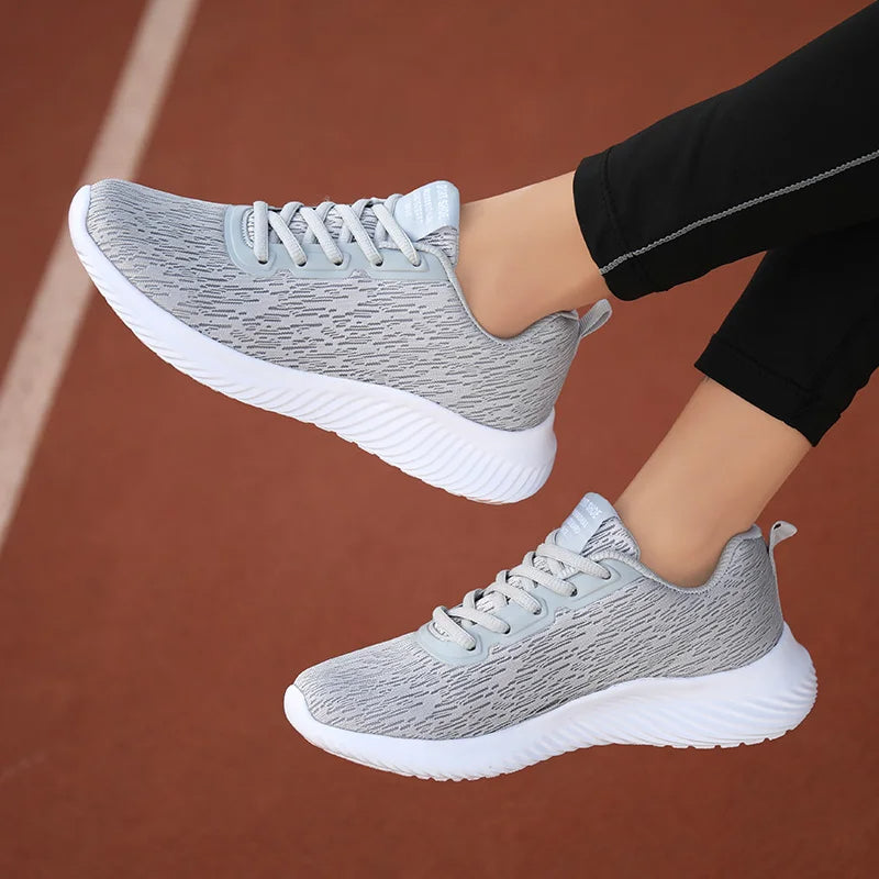 Tênis Esportivo Feminino FlexiStride